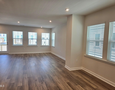 1106 Holding Village Way - Photo Thumbnail 2