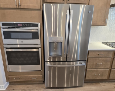 1106 Holding Village Way - Photo Thumbnail 10