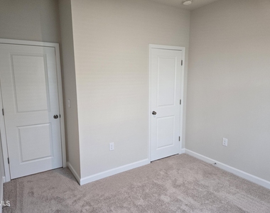 1106 Holding Village Way - Photo Thumbnail 26