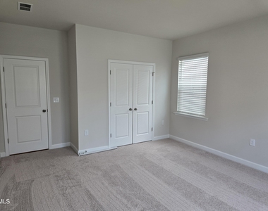 1106 Holding Village Way - Photo Thumbnail 13