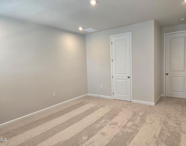 1106 Holding Village Way - Photo Thumbnail 16