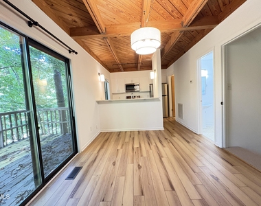 216 Greene Street - Photo Thumbnail 3
