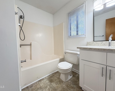 216 Greene Street - Photo Thumbnail 10