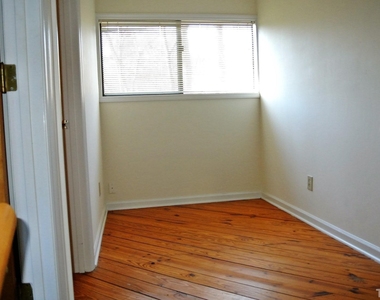 216 Greene Street - Photo Thumbnail 11