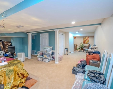 61 Amherst Way - Photo Thumbnail 45