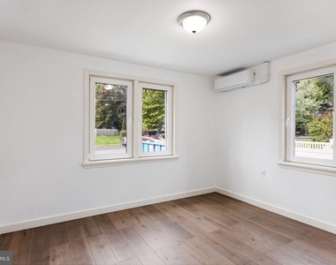 417 Yale Avenue - Photo Thumbnail 12
