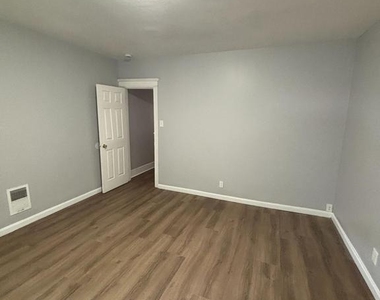 1455 Wildwood Avenue - Photo Thumbnail 8
