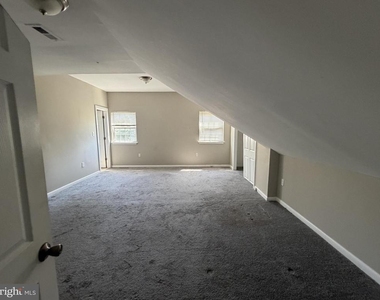 328 Almonesson Road - Photo Thumbnail 7
