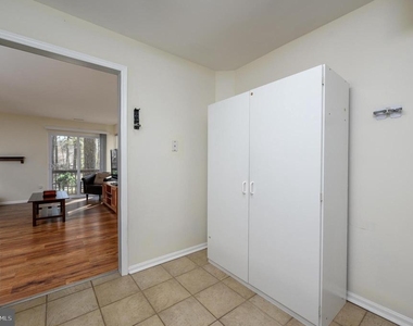 339 Woodlake Drive - Photo Thumbnail 12