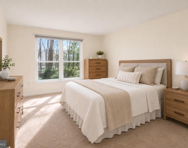 339 Woodlake Drive - Photo Thumbnail 13