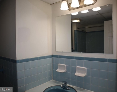 319 Camden Avenue - Photo Thumbnail 10
