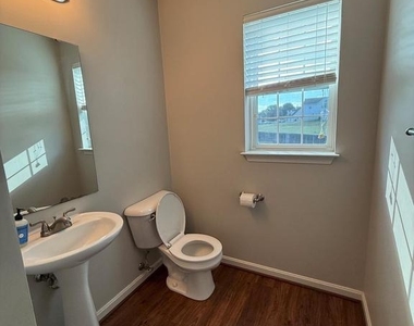 21707 Harrison Street - Photo Thumbnail 27