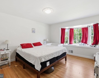 7322 Edmonston Road - Photo Thumbnail 18