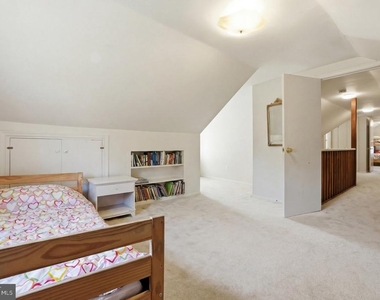 7322 Edmonston Road - Photo Thumbnail 33