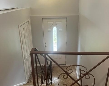 7506 New Hampshire Avenue - Photo Thumbnail 2