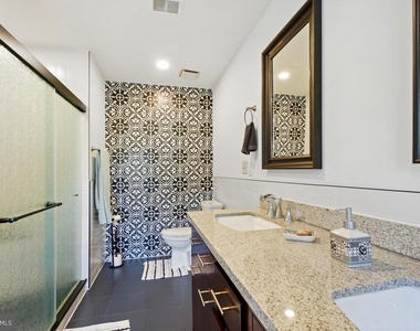 5351 Strathmore Avenue - Photo Thumbnail 20