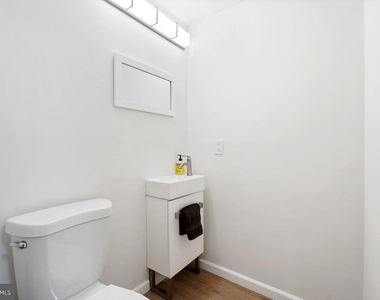 5351 Strathmore Avenue - Photo Thumbnail 13