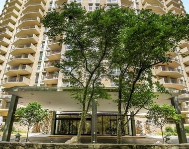9039 Sligo Creek Parkway - Photo Thumbnail 16