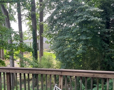 5310 Danbury Road - Photo Thumbnail 9