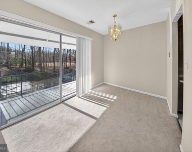 3364 Hewitt Avenue - Photo Thumbnail 6