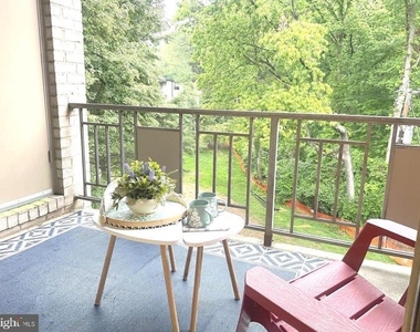12301 Braxfield Court - Photo Thumbnail 10
