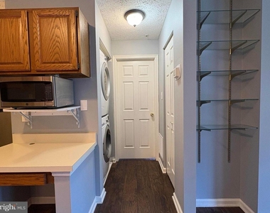 12212 Eagles Nest Court - Photo Thumbnail 45