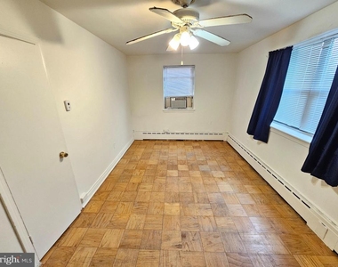 8711 Plymouth Street - Photo Thumbnail 3
