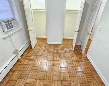 8711 Plymouth Street - Photo Thumbnail 14