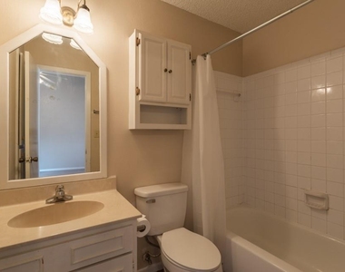 1602 Mill St - Photo Thumbnail 18