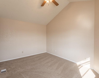 1602 Mill St - Photo Thumbnail 23