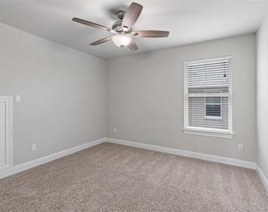 15601 Cabrillo Way - Photo Thumbnail 15