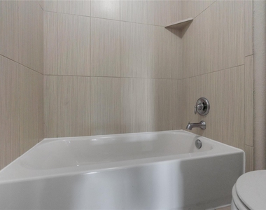 15601 Cabrillo Way - Photo Thumbnail 12