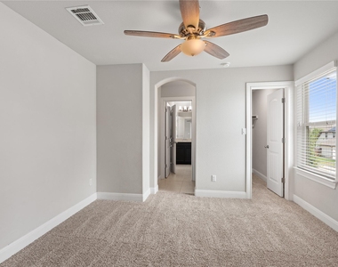 15601 Cabrillo Way - Photo Thumbnail 18