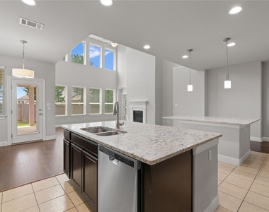 15601 Cabrillo Way - Photo Thumbnail 32