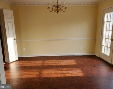 15322 Manor Village Lane - Photo Thumbnail 4