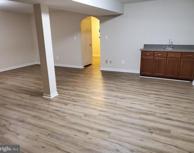 15322 Manor Village Lane - Photo Thumbnail 12