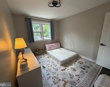7502 Alfred Drive - Photo Thumbnail 12