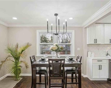 7502 Alfred Drive - Photo Thumbnail 3