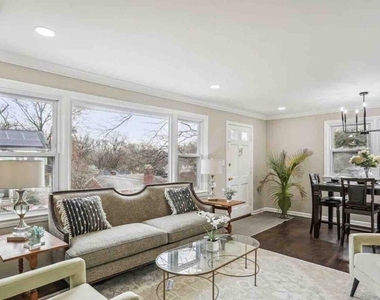 7502 Alfred Drive - Photo Thumbnail 6