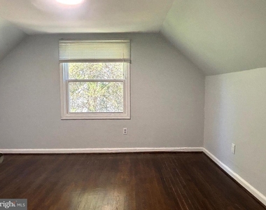 5702 Denfield Road - Photo Thumbnail 17