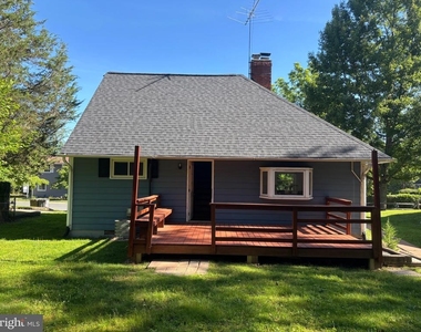 5702 Denfield Road - Photo Thumbnail 24