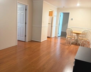 20121 Waterside Drive - Photo Thumbnail 11