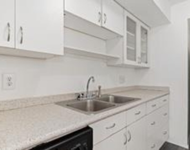 4159 Steck Ave - Photo Thumbnail 10
