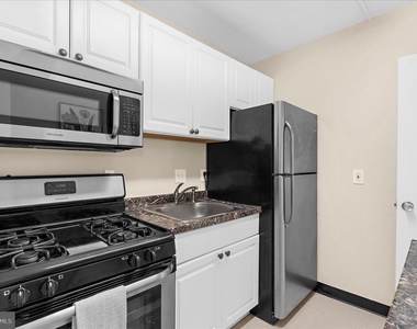 5500 Friendship Boulevard - Photo Thumbnail 18
