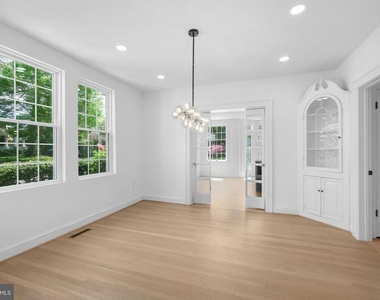 4400 Ridge Street - Photo Thumbnail 8