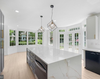 4400 Ridge Street - Photo Thumbnail 3