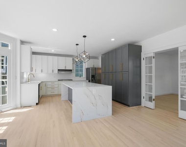 4400 Ridge Street - Photo Thumbnail 5