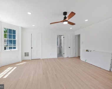 4400 Ridge Street - Photo Thumbnail 16