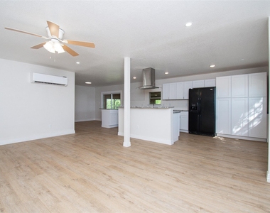 199 Apache Springs Rd - Photo Thumbnail 4