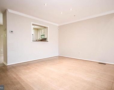 5918 Edson Lane - Photo Thumbnail 3
